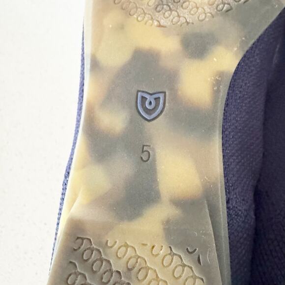 Rothy’s The Point Women US 5 Maritime Navy Blue Luxury Flats Shoes - Picture 8 of 9